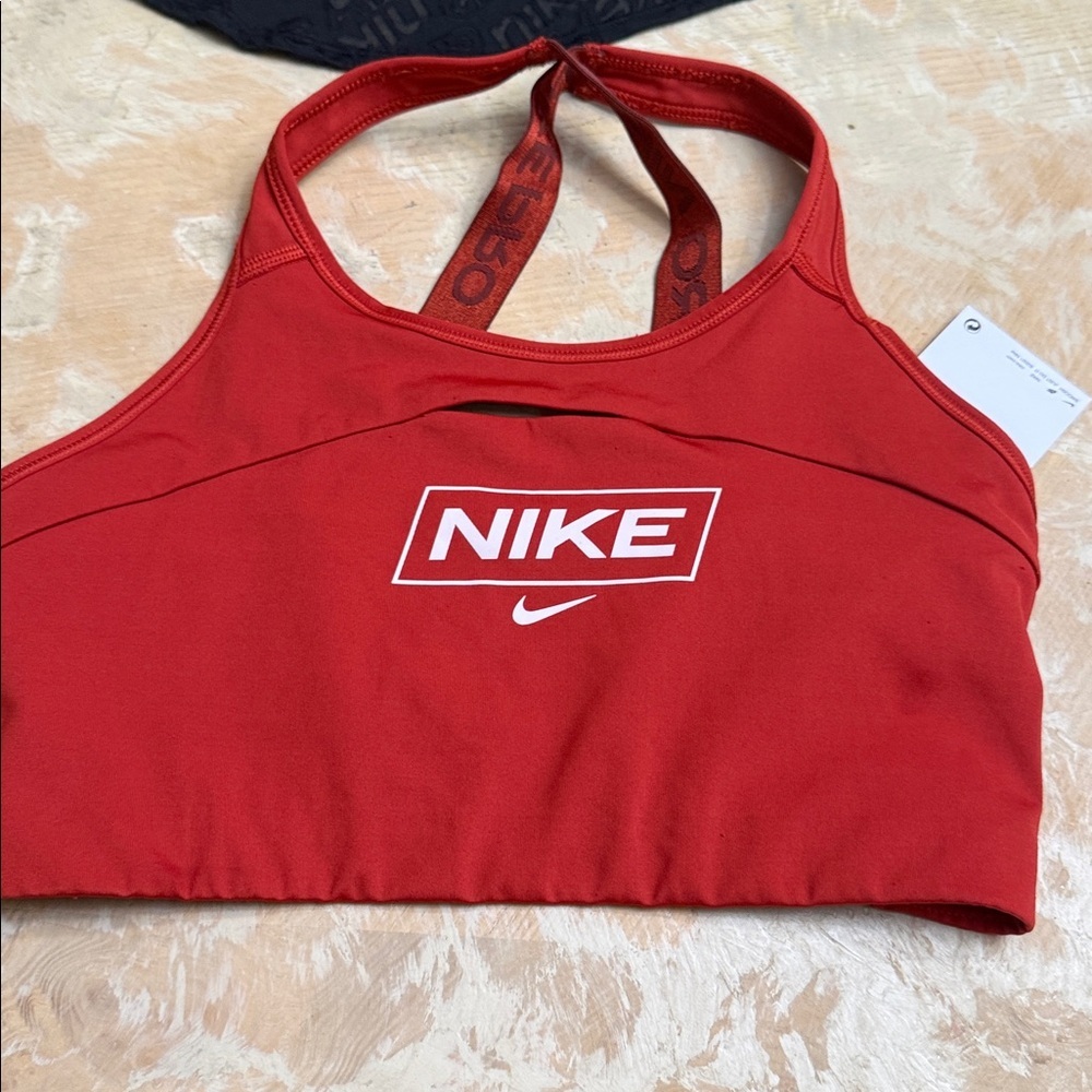 NIKE Sport Bra & Tank top - Picture 4 of 7